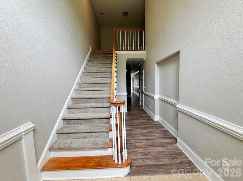 1005 Stuarts Landing Dr, Cramerton, NC 28032