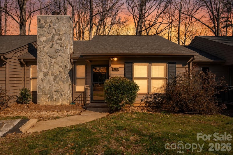 402 Sweetgum Dr, Fort Mill, SC 29715