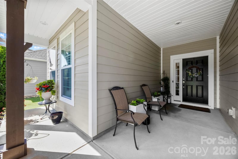 136 Picasso Trl, Mount Holly, NC 28120