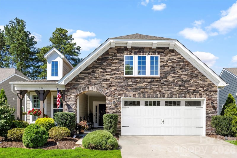 136 Picasso Trl, Mount Holly, NC 28120
