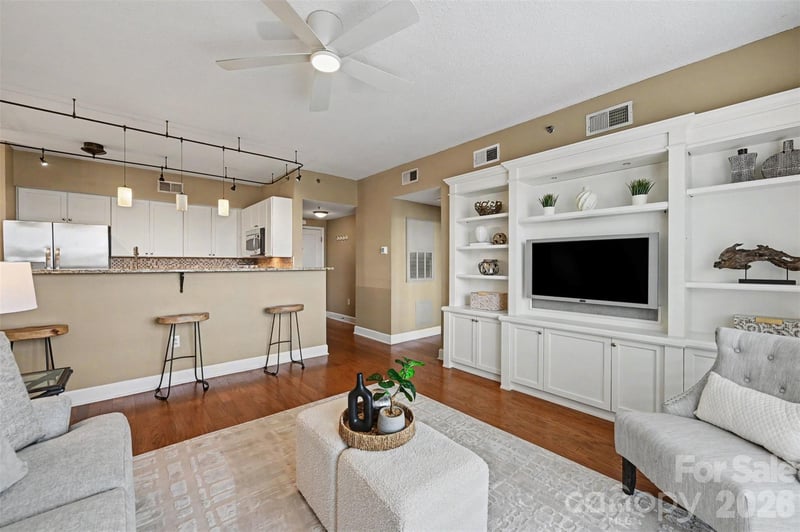 1315 East Blvd #720, Charlotte, NC 28203