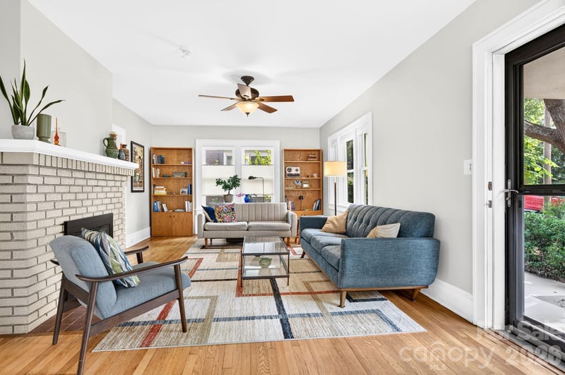 15 Westgate Rd, Asheville, NC 28806