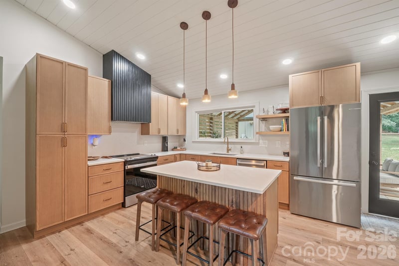 785 Midway Rd, Statesville, NC 28625