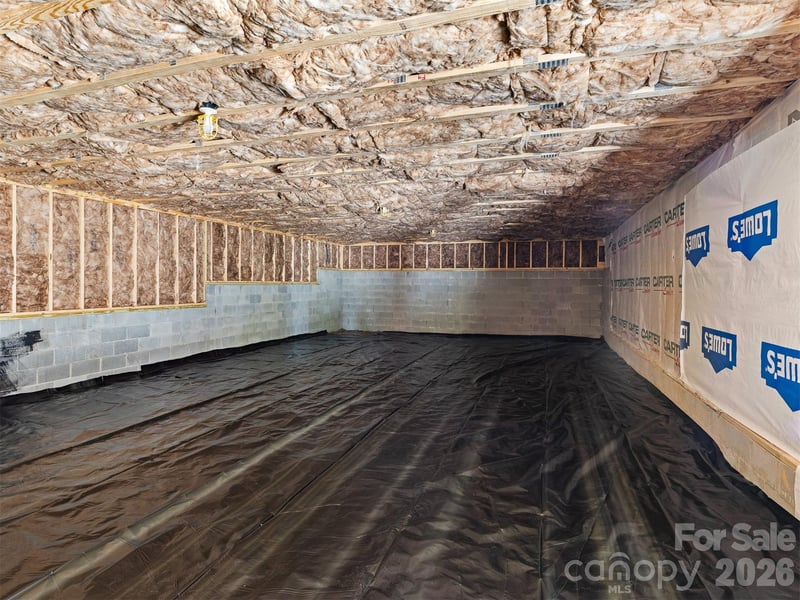 45 Klimovych Rd, Hendersonville, NC 28792