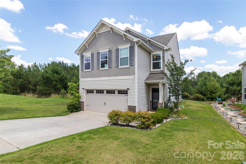 824 Alta Way, Kannapolis, NC 28081