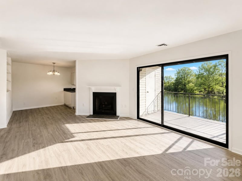 4822 Spring Lake Dr, Charlotte, NC 28212