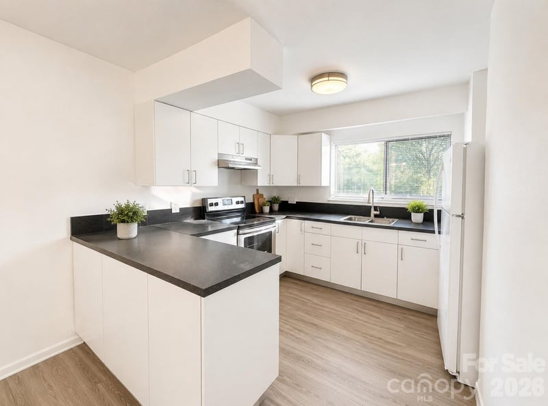 4822 Spring Lake Dr, Charlotte, NC 28212