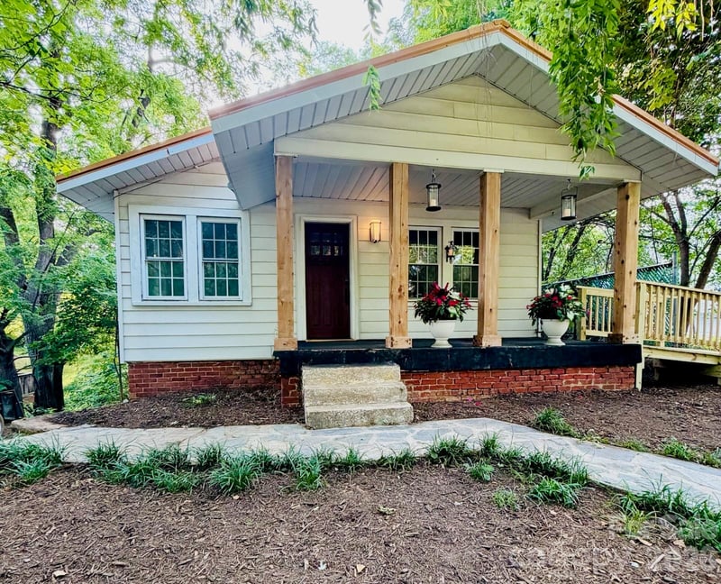 5 Belmont Ave, Asheville, NC 28806