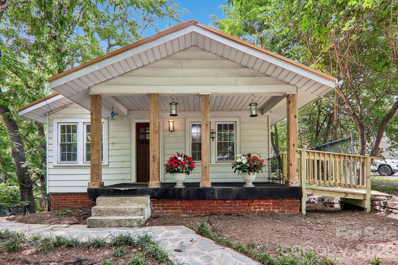 5 Belmont Ave, Asheville, NC 28806