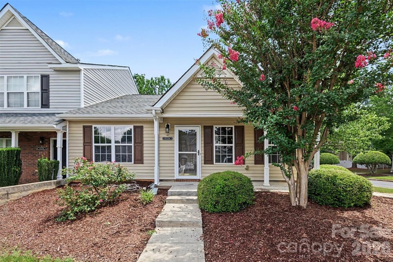 6124 Warrior Ave, Fort Mill, SC 29707
