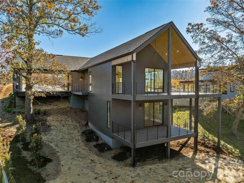511 Wilma Dykeman Trl, Asheville, NC 28804