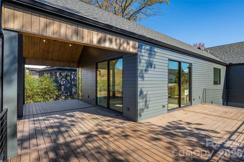 511 Wilma Dykeman Trl, Asheville, NC 28804