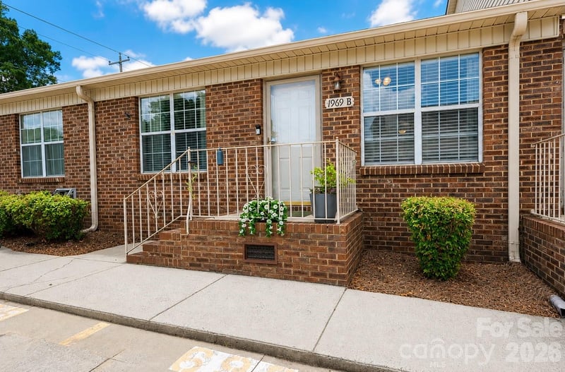 1969 Ebenezer Rd #B, Rock Hill, SC 29732