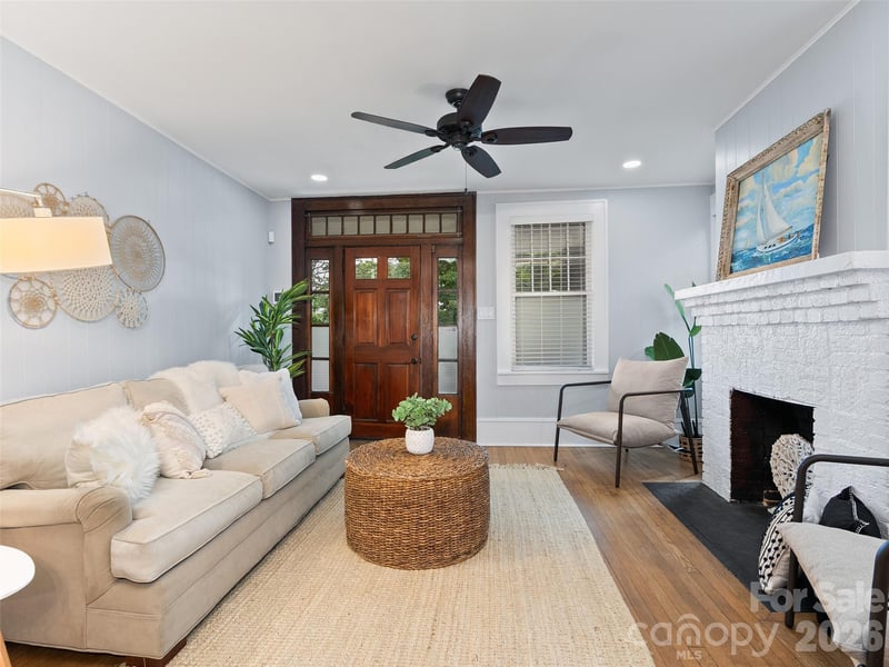 61 Walton St, Asheville, NC 28801
