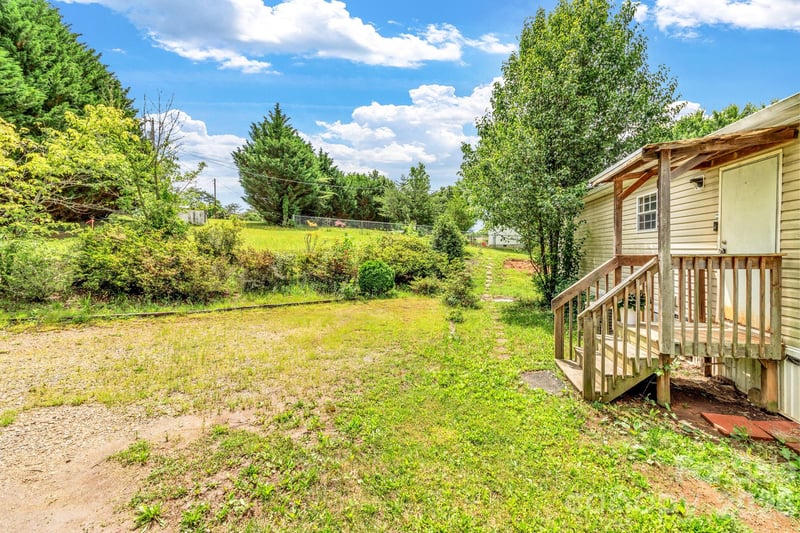 12 Green Cove Ln, Alexander, NC 28701