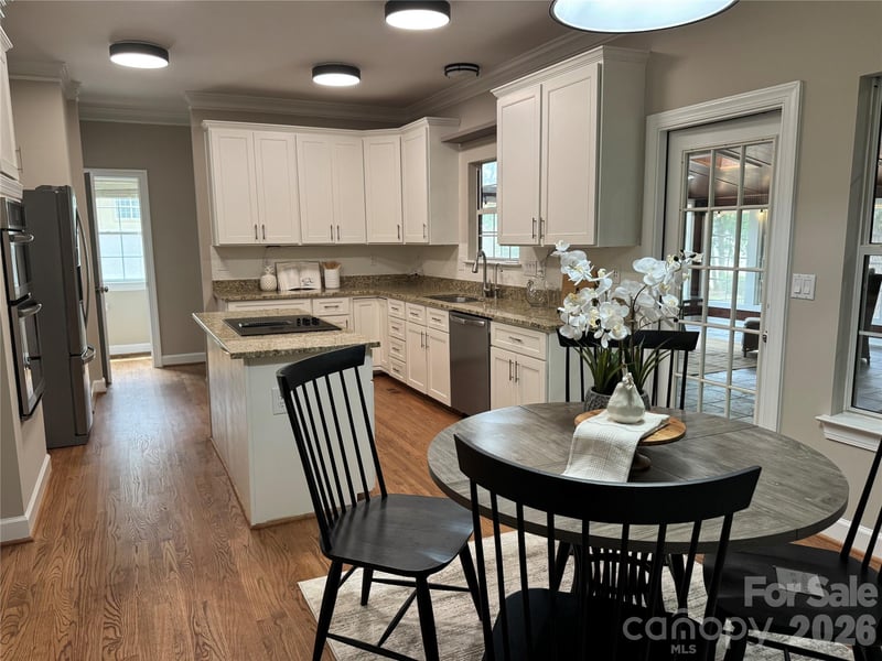122 Lake Pine Rd, Mooresville, NC 28117
