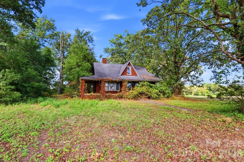 4770 Nc 10 Hw, Newton, NC 28658