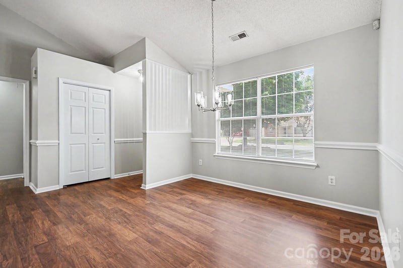 7518 Prindle Lake Dr, Charlotte, NC 28227