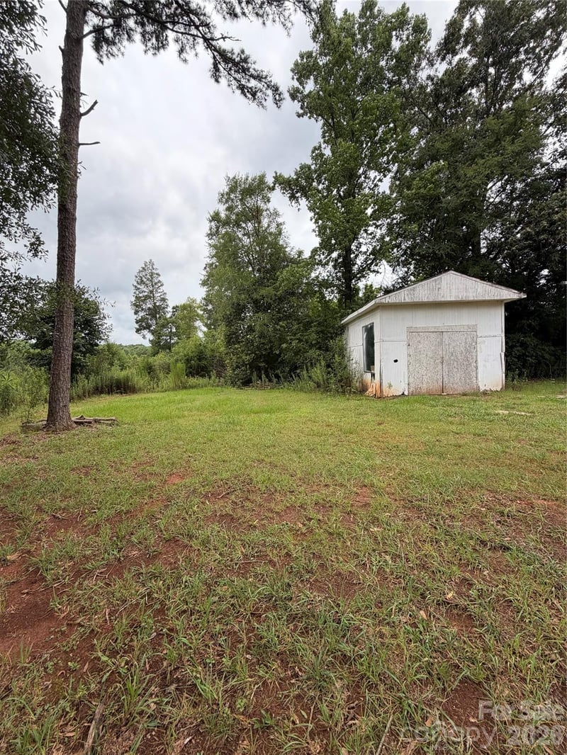 4709 Charlotte Hw, Lancaster, SC 29720