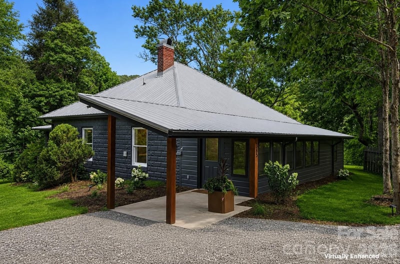 385 Chunns Cove Rd, Asheville, NC 28805