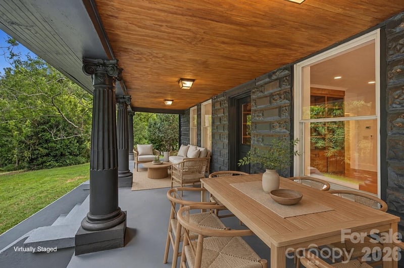 385 Chunns Cove Rd, Asheville, NC 28805
