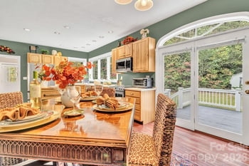 39 Lambert Ln, Black Mountain, NC 28711