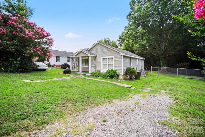 125 Proctor St, Gastonia, NC 28052