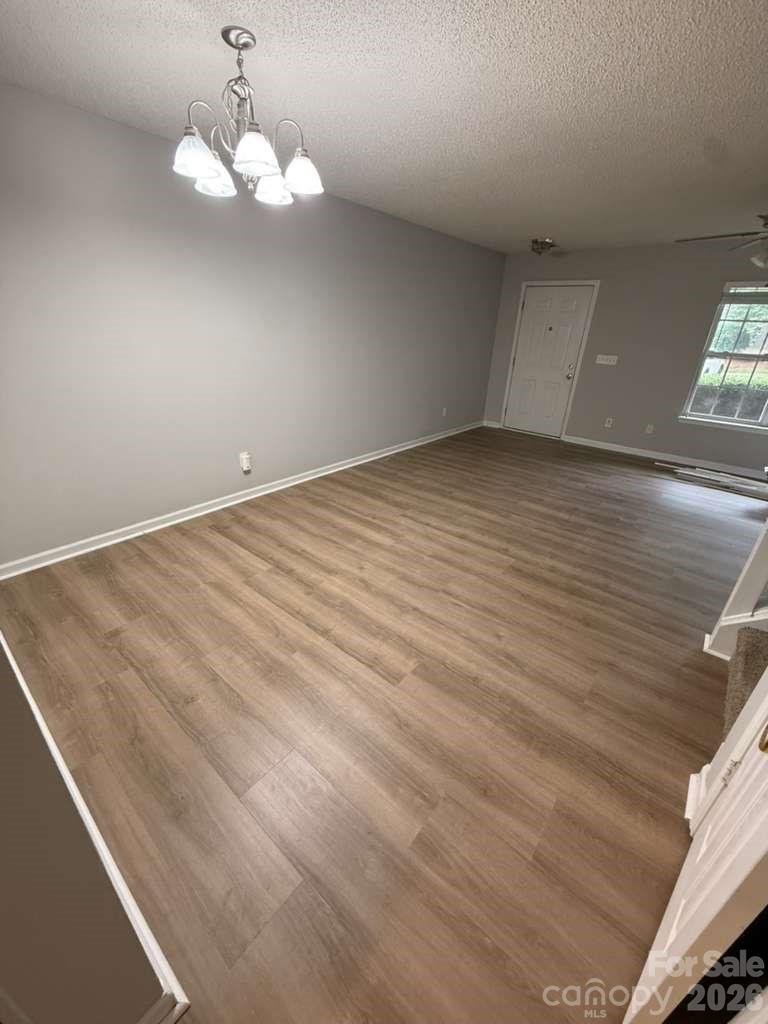 10115 Forest Landing Dr, Charlotte, NC 28213