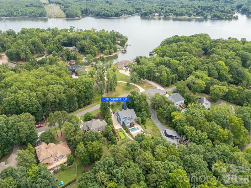 378 Squirrel Ln, Clover, SC 29710