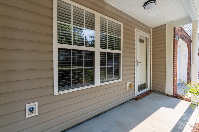 4815 Grier Farm Ln, Charlotte, NC 28270