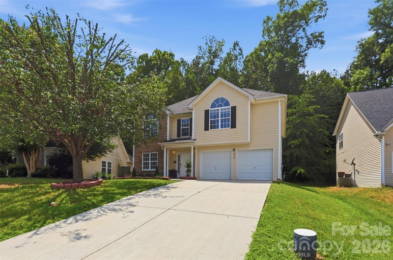 4923 Eagle Creek Dr, Charlotte, NC 28269