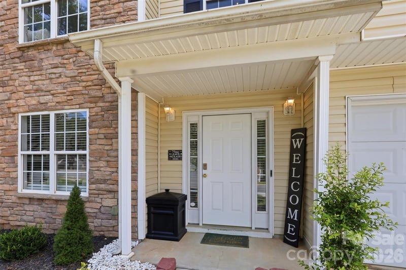 4923 Eagle Creek Dr, Charlotte, NC 28269