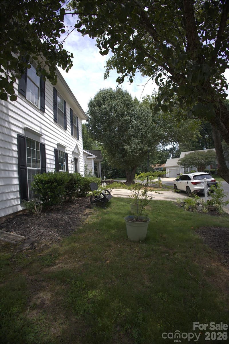 6000 Bayswater Ln, Charlotte, NC 28212