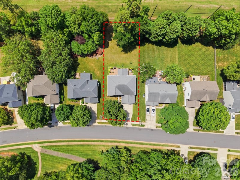 5555 Cambridge Bay Dr, Charlotte, NC 28269