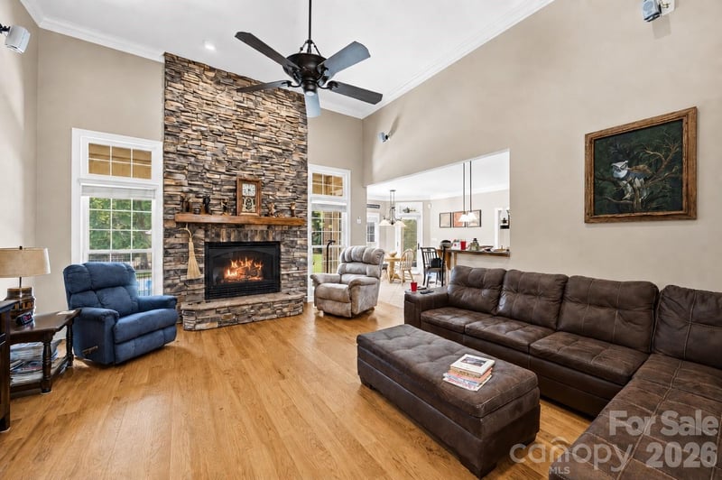 1347 Killian Rd, Stanley, NC 28164