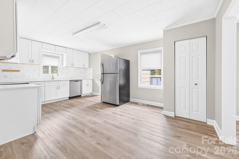 4525 Hemphill Rd, Gastonia, NC 28056