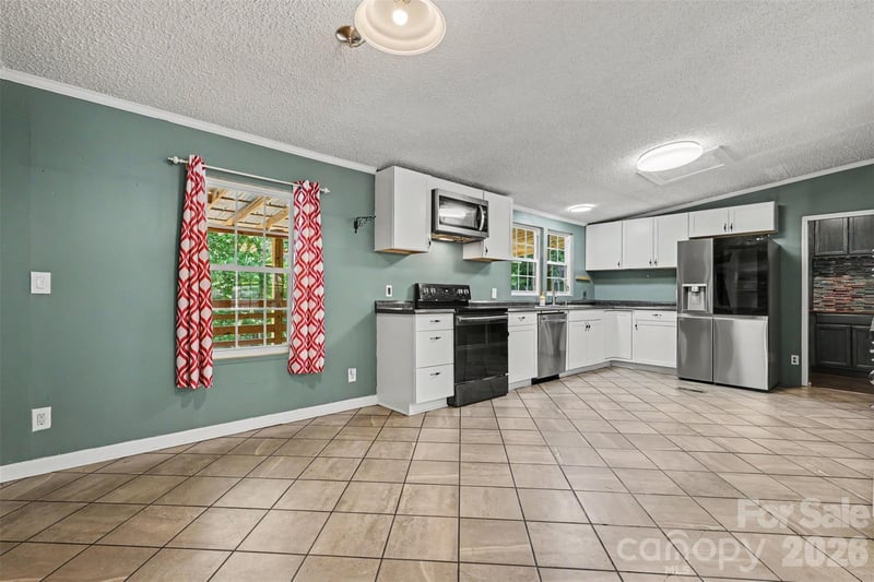 1127 Galway Ln, Clover, SC 29710