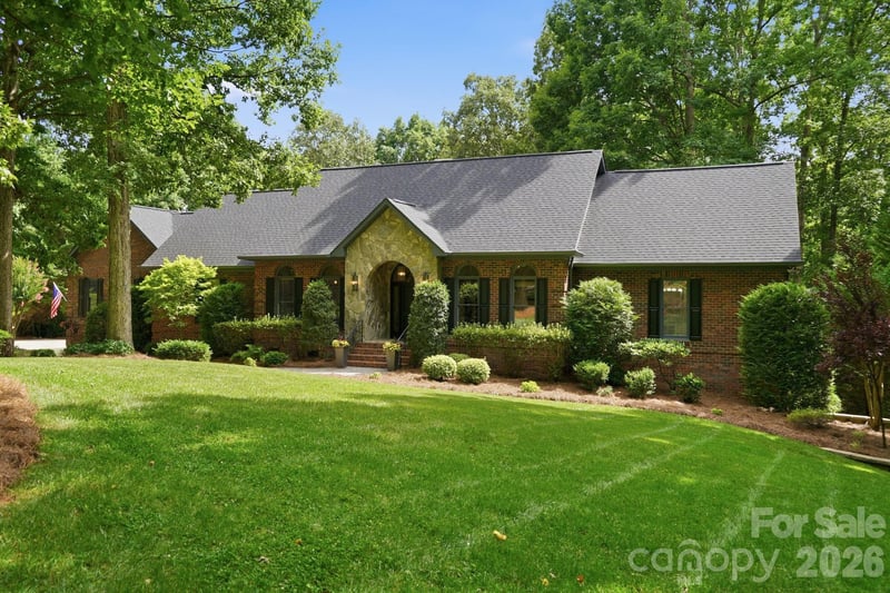 15026 Crooked Branch Ln, Charlotte, NC 28278