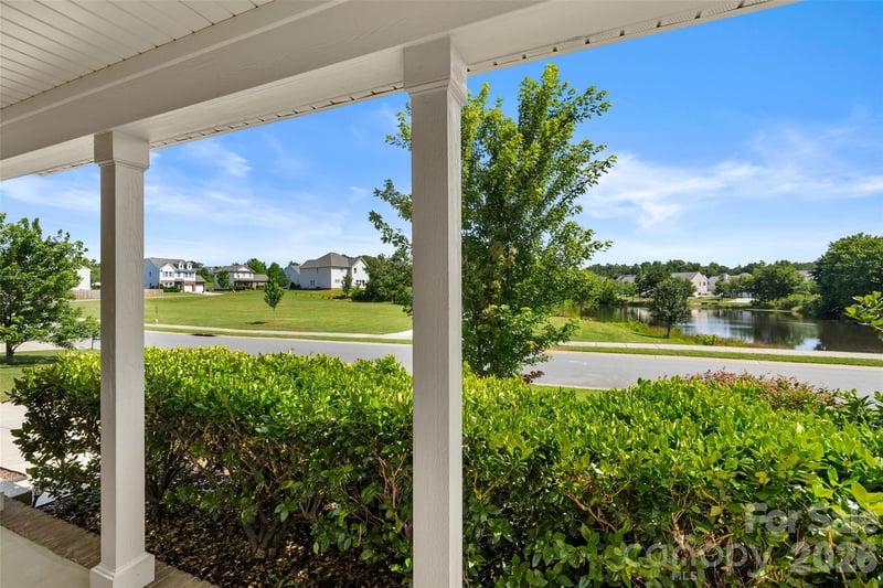 1128 Ellis Pond Dr, Rock Hill, SC 29730