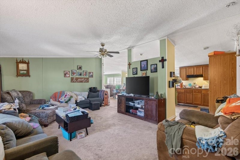 140 Teak Dr, Statesville, NC 28625
