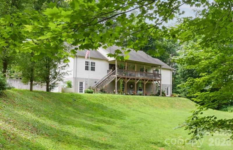 90 King Rd, Weaverville, NC 28787