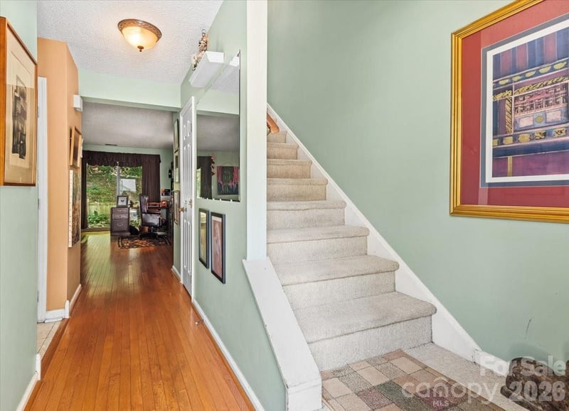 39 Wildwood Ave, Asheville, NC 28804