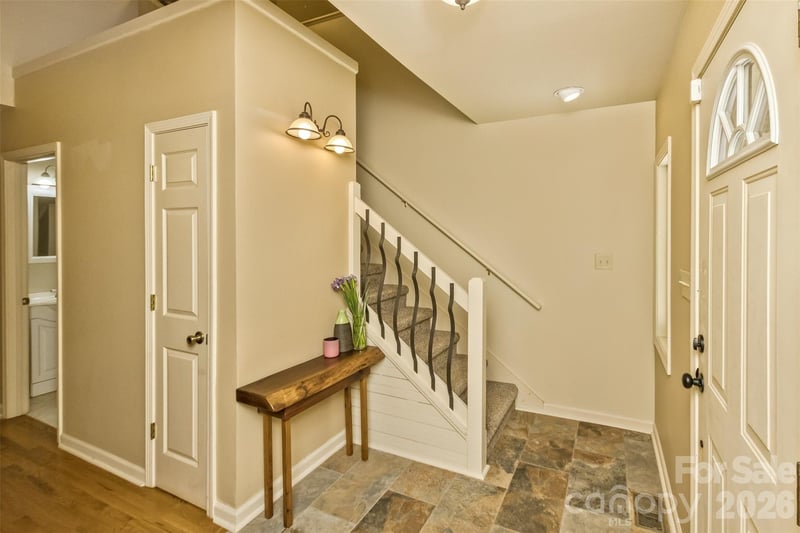15 Village Green Dr, Alexander, NC 28701