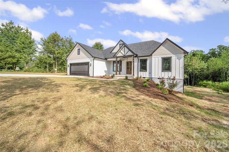 1132 Reba Ln, Kannapolis, NC 28081