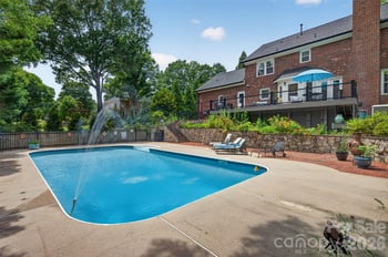 5843 Potomac Dr, Concord, NC 28027
