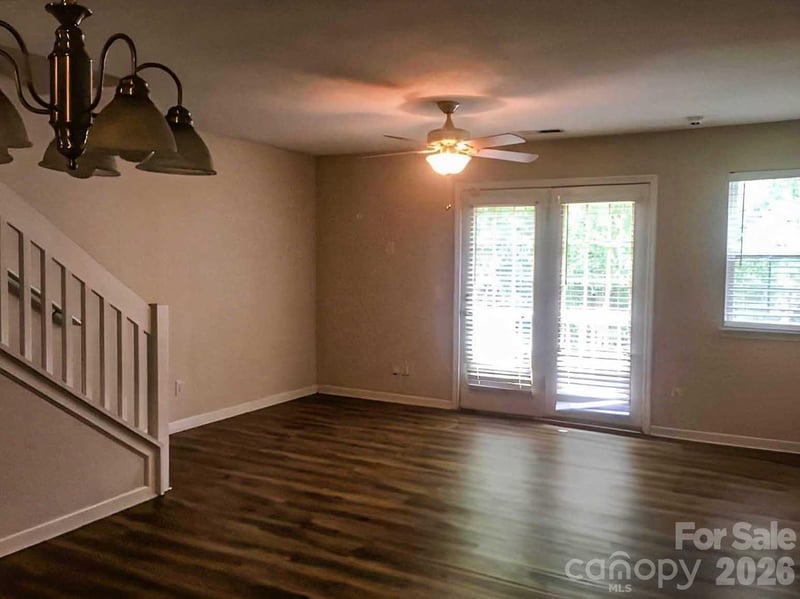 3139 Falling Rock Ct, Charlotte, NC 28213