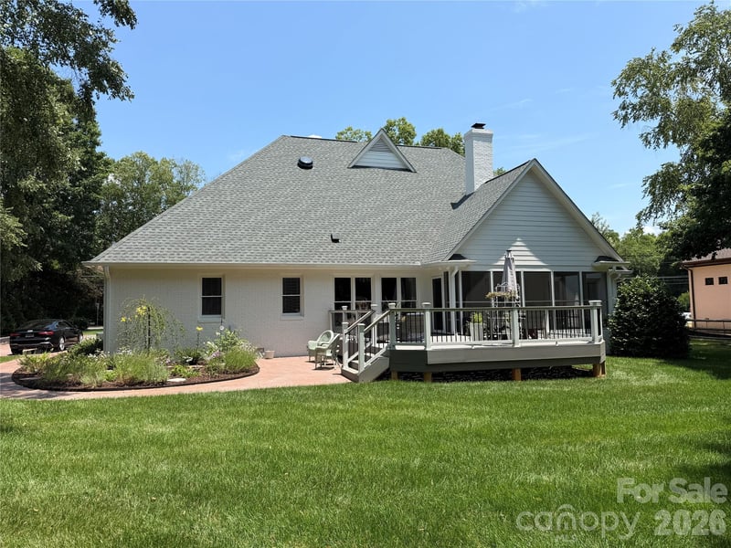 1136 Concord Rd, Davidson, NC 28036