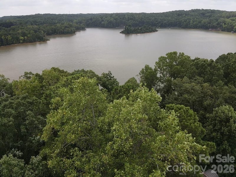 3235 Lake Pointe Dr, Belmont, NC 28012