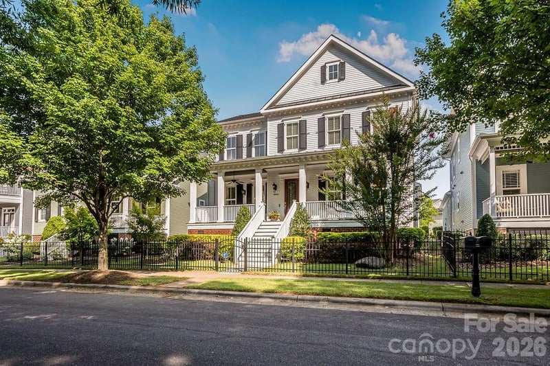 10022 Triple Oak Rd, Charlotte, NC 28277