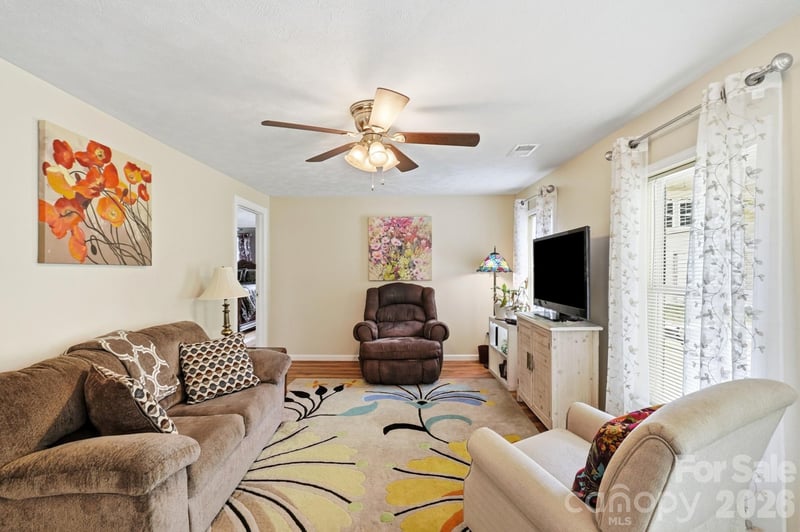 928 Oval St, Kannapolis, NC 28081